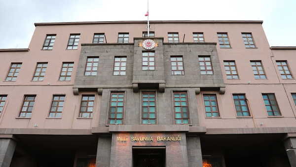 MSB'den Yunanistan-GKRY Elektrik Kablosu Projesine Sert Uyarı: 'İzinsiz Faaliyete İzin Vermeyeceğiz'