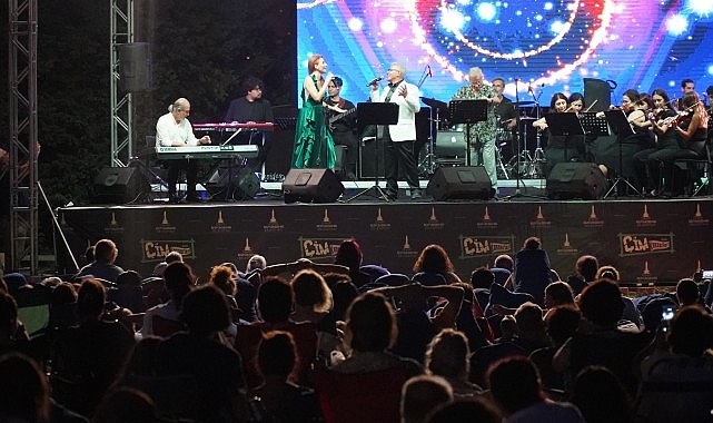 Çim Konserleri – KÜLTÜR SANAT Başladı