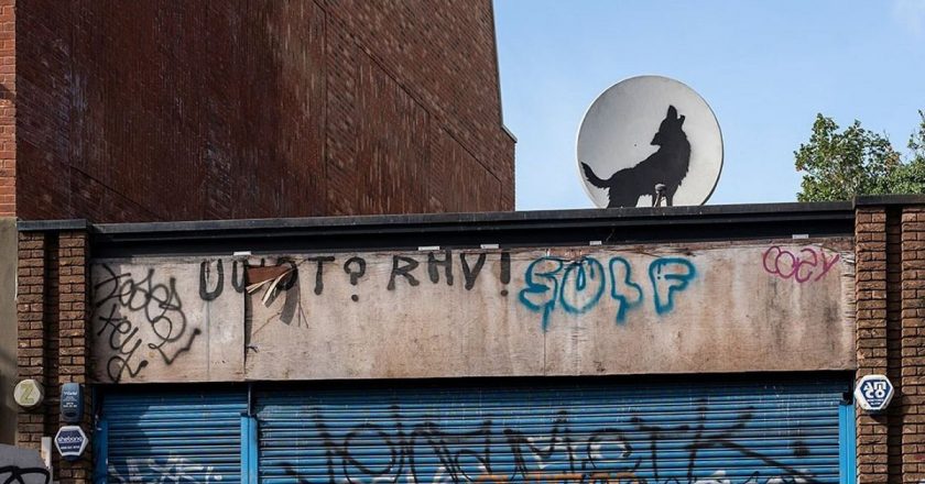 Banksy’nin hayvan temalı serisinin dördüncü eseri Londra’da birkaç saat içinde çalındı