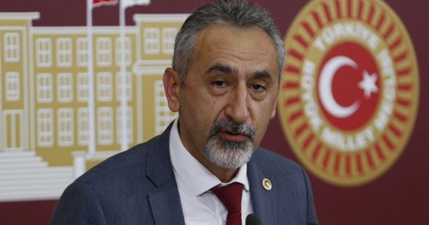 CHP’li Adıgüzel’den Yapıcıoğlu’nun “Anayasa’nın 4. Maddesini İstemiyoruz” Açıklamasına Sert Tepki: “Rahatsız Ediyorsanız Deneyin” – Son Dakika Siyaset Haberleri