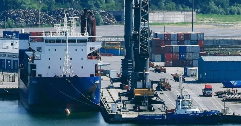 Rus gemisi 'nükleer buz kırma ekipmanı taşıyordu' Akdeniz'de battı
