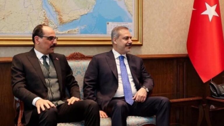 Dışişleri Bakanı Fidan ve MİT Başkanı Kalın, Suriye'de Colani ve El Beşir ile görüştü