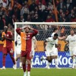 Galatasaray’da ilkler gecesi: Dinamo Kiev ilk puanını aldı… Mertens rekor kırdı!