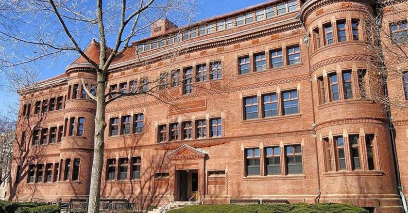 Harvard Üniversitesi, Trump yönetimine karşı bir dava açtı