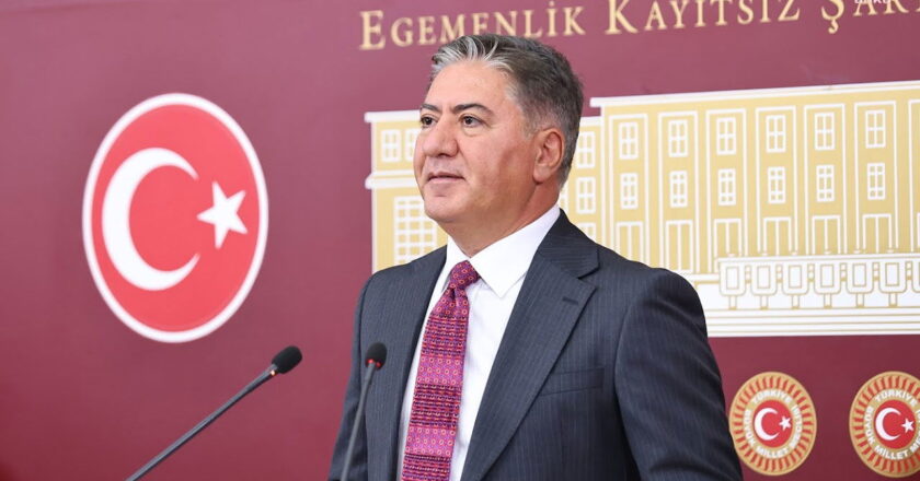 IMM için Üçüncü Dalga Operasyonu … Emir Murat CHP’den sert tepki: “Bunlar belediyeleri yargı tarafından tasarlama çabaları” – Siyasi Haberleri Kırın