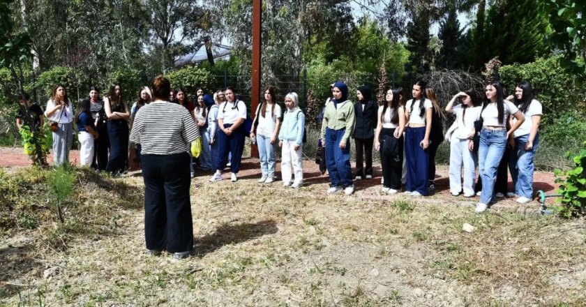 Yeni çiftçiler İztam’da adım adım büyüyor