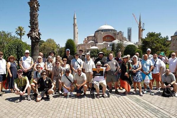 Hull City hayranları İstanbul’un hikayesinden büyülenmişti!