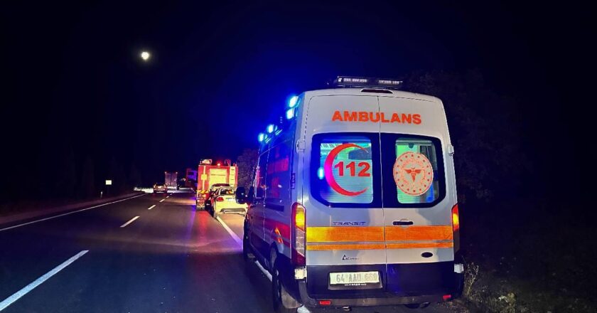 Uşak’taki ters arabada 1 kişi öldü, 2 kişi yaralandı
