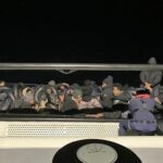 İzmir Açıklarında 44 Düzensiz Göçmen Ele Geçirildi, 18’i Kurtarıldı