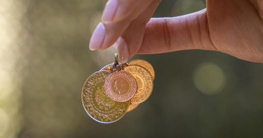 8 Aralık 2025’te Altın Fiyatları: Güncel Gram, Çeyrek, Ons ve Yarım Altın Ne Kadar?