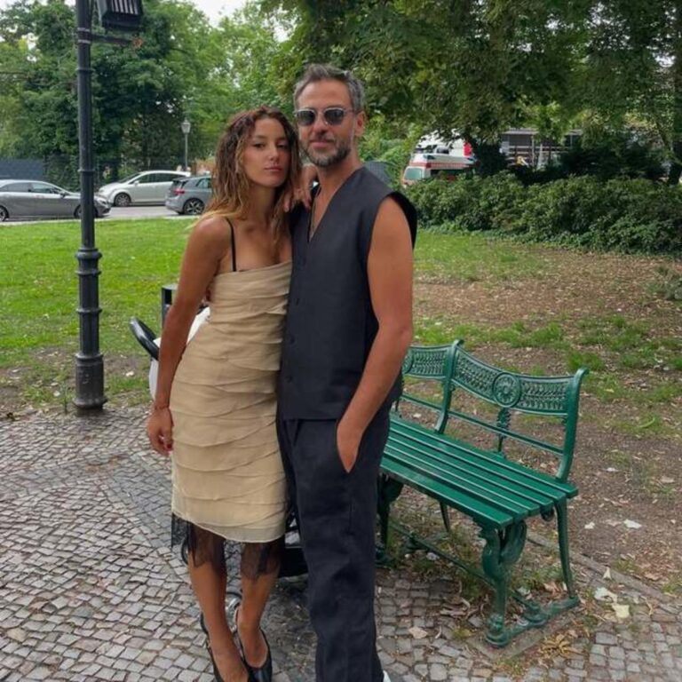 8 yıllık evlilik sessiz sedasız bitti! Cansu Tosun ve Erkan Kolçak Köstendil boşanmanın ardından bir araya geldi